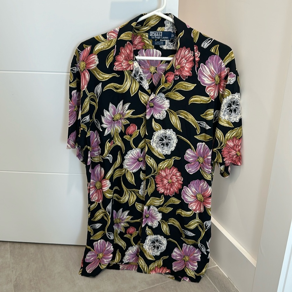 Polo by Ralph Lauren 80s vintage floral button up men’s short sleeve shirt.Small